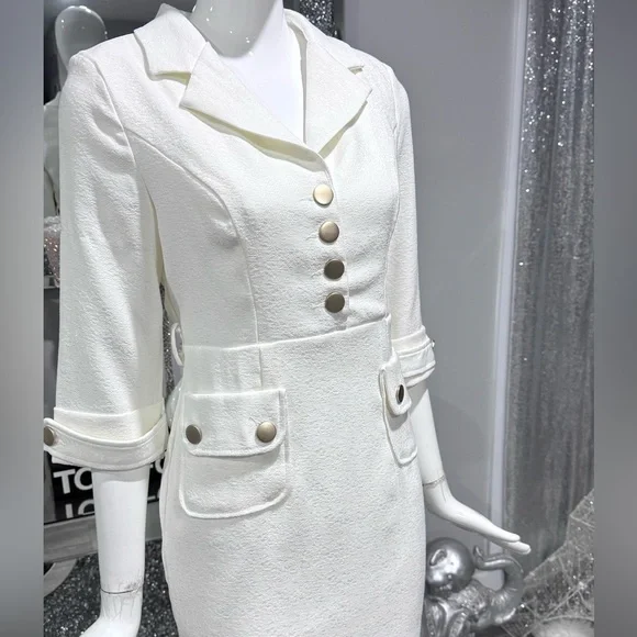 🆕🤍 Off-White Button-Down Dress - Picture 7 of 16